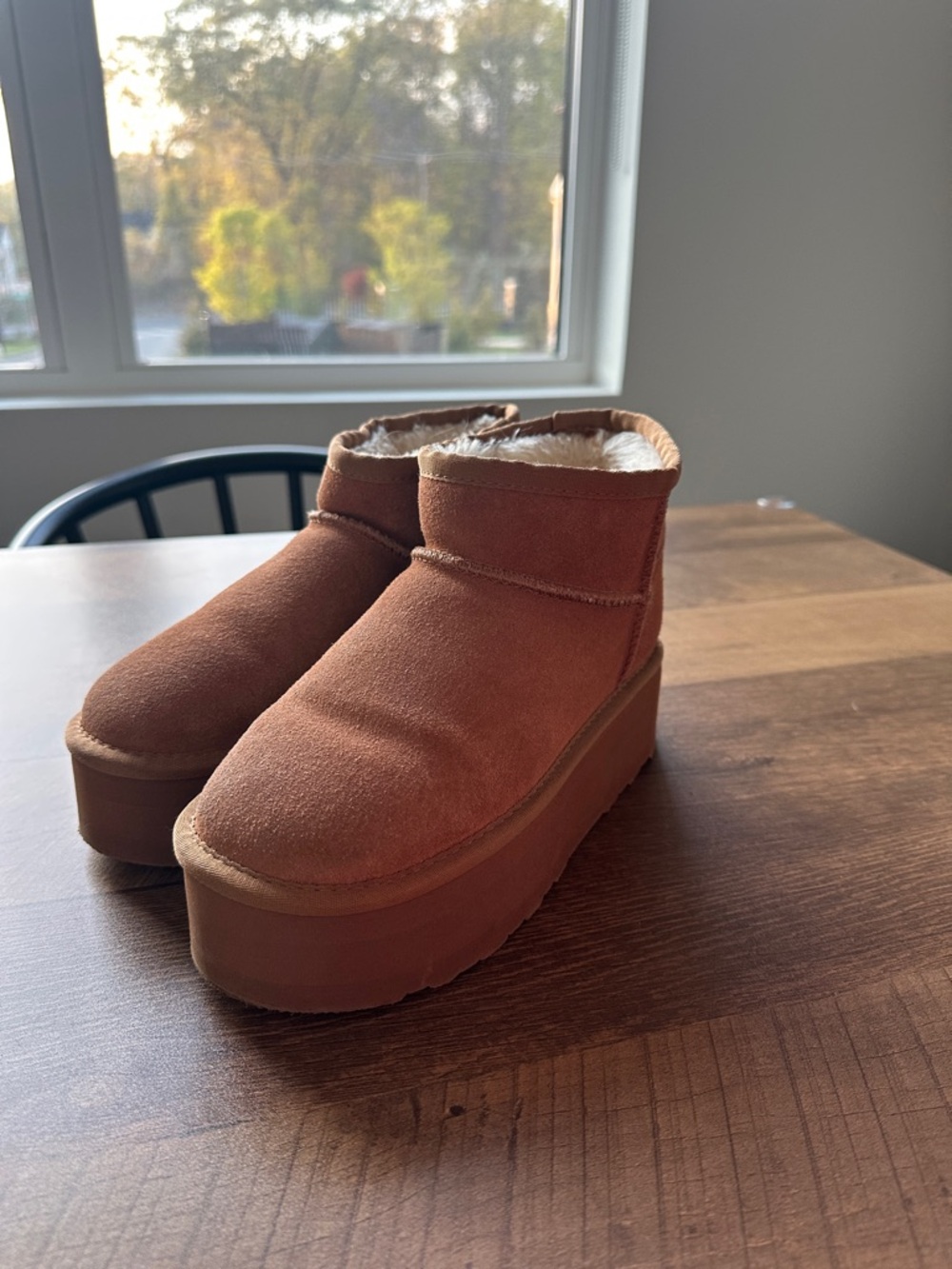 Women's Suede Platform Ankle Boots - Brown